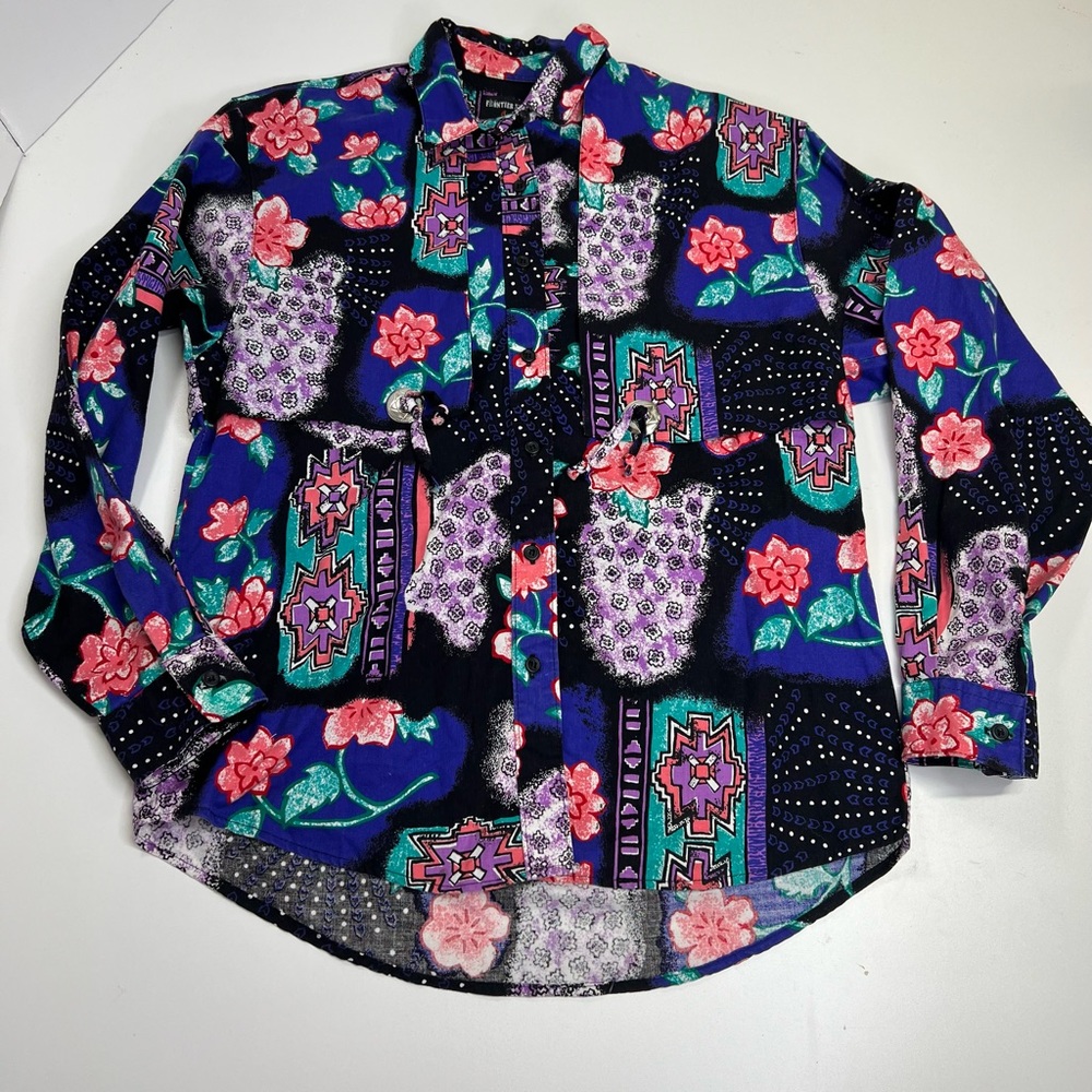Vintage Frontier Series Western Shirt With Conch Detail Bright Colorful